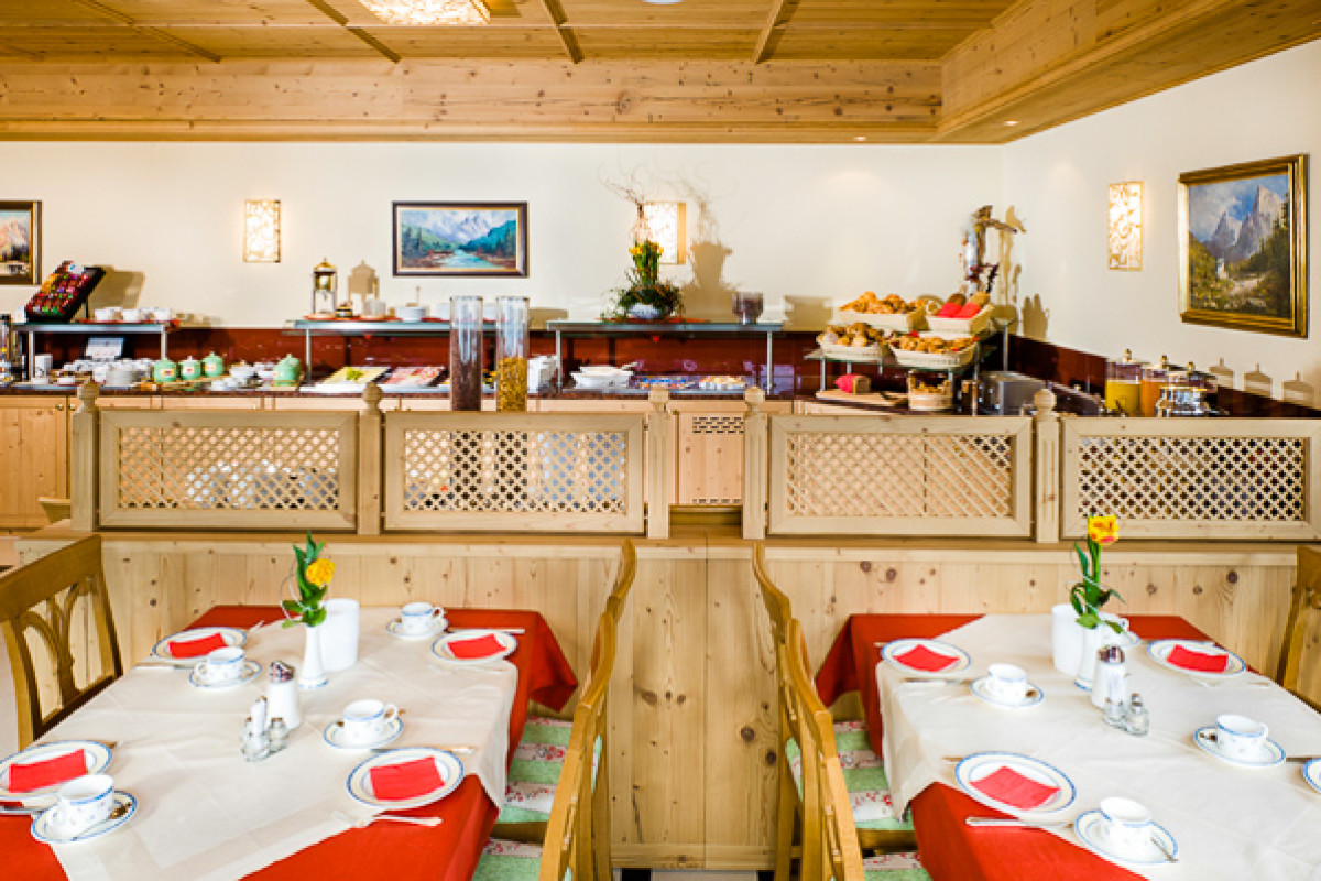 Waldhof Ferienhotel