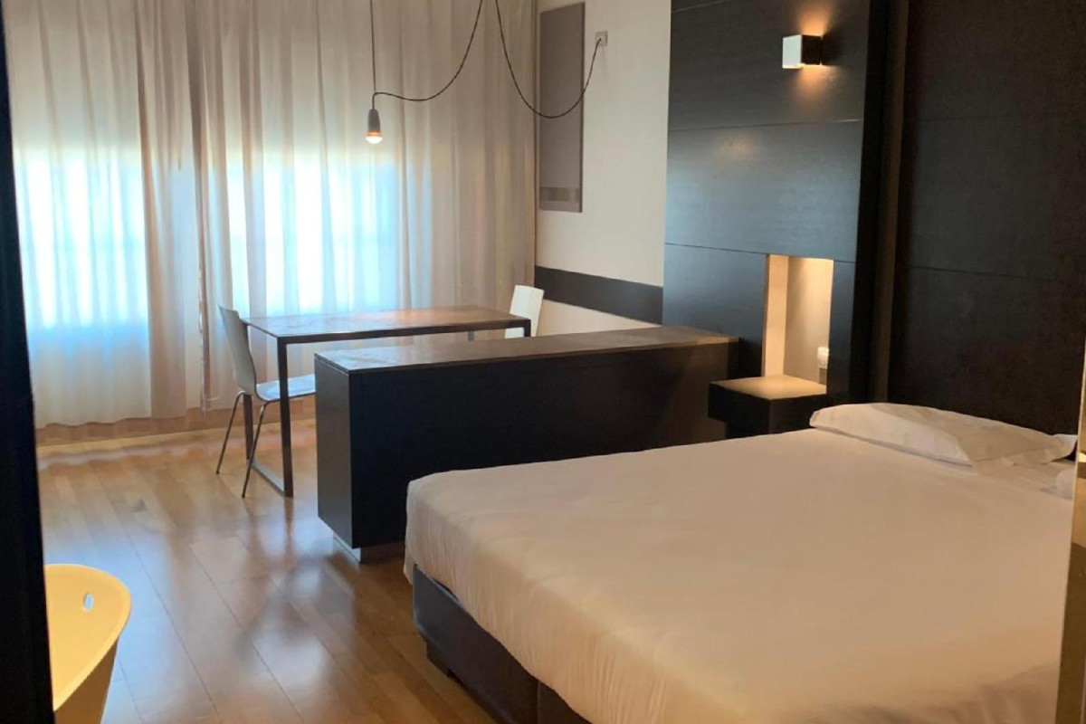 Wall Art Hotel