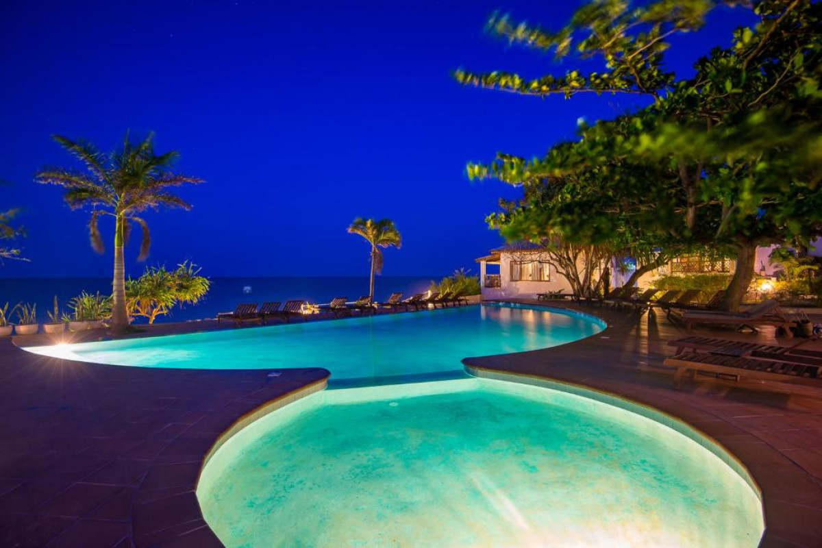 Warere Beach Hotel