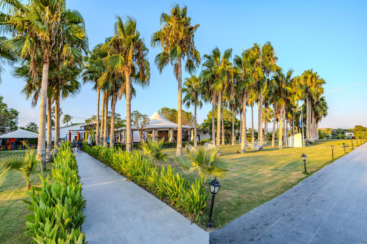 WASHINGTON RESORT HOTEL