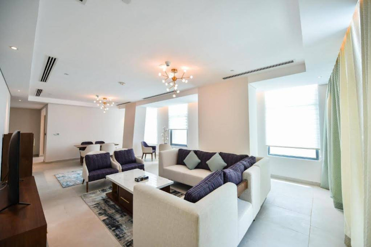 WATERFRONT HOTEL APARTMENT
