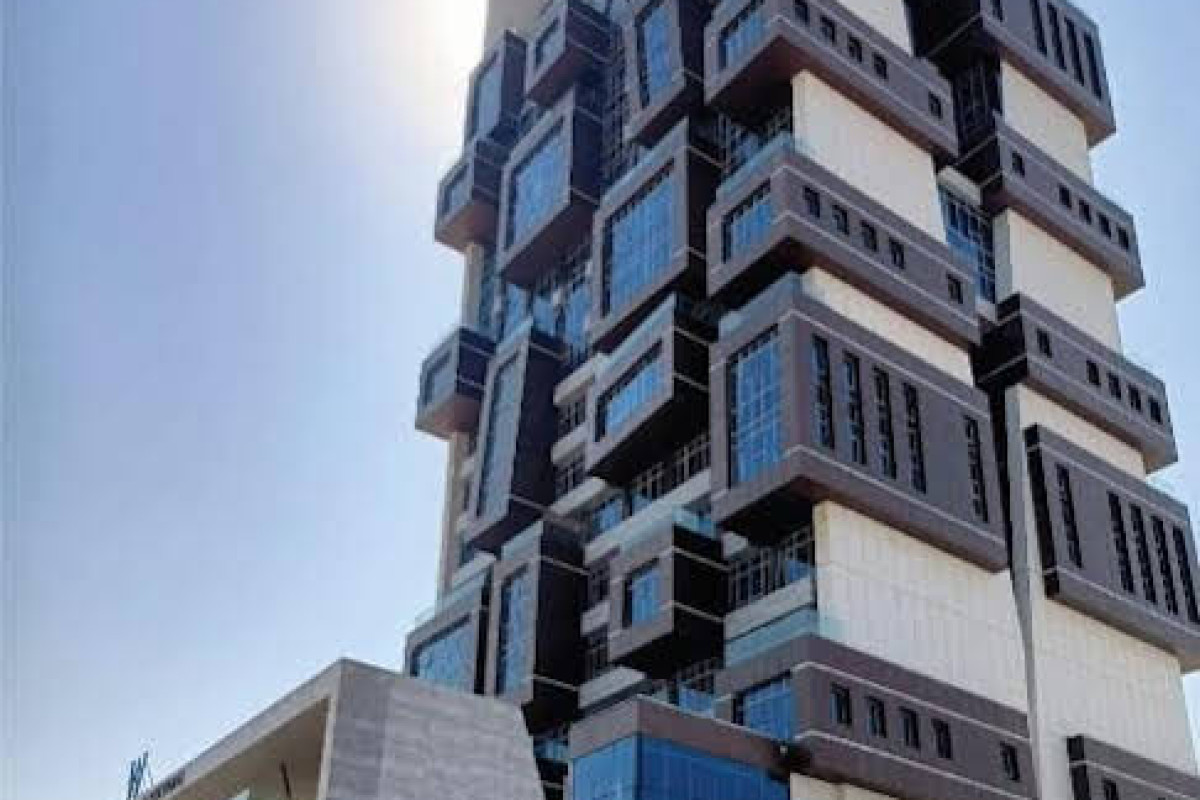 WATERFRONT HOTEL APARTMENT