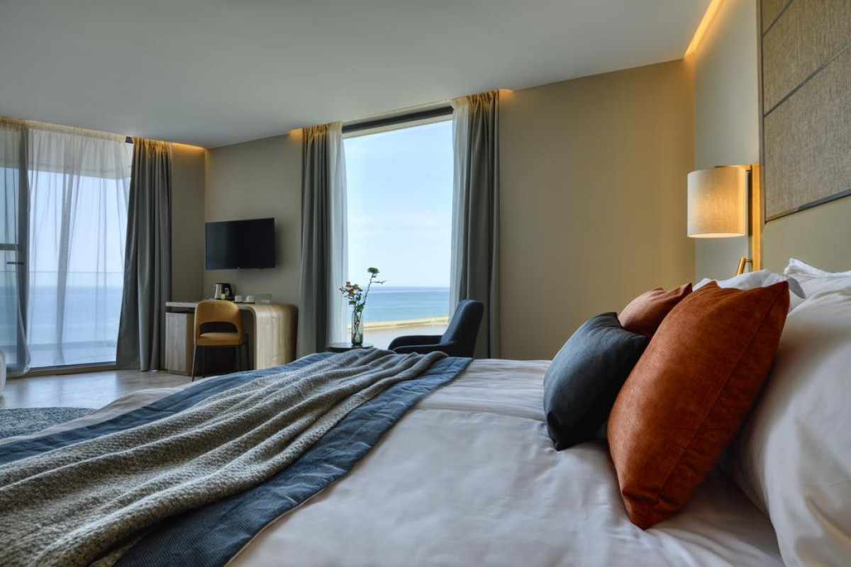 WAVE RESORT