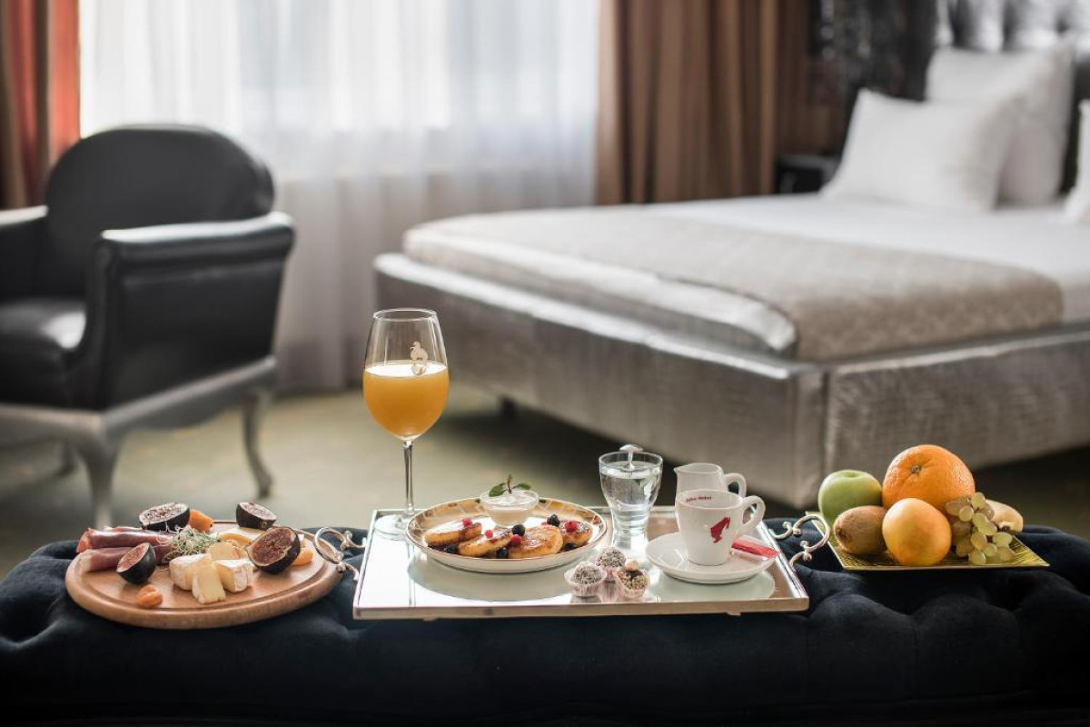 Weekend Boutique Hotel