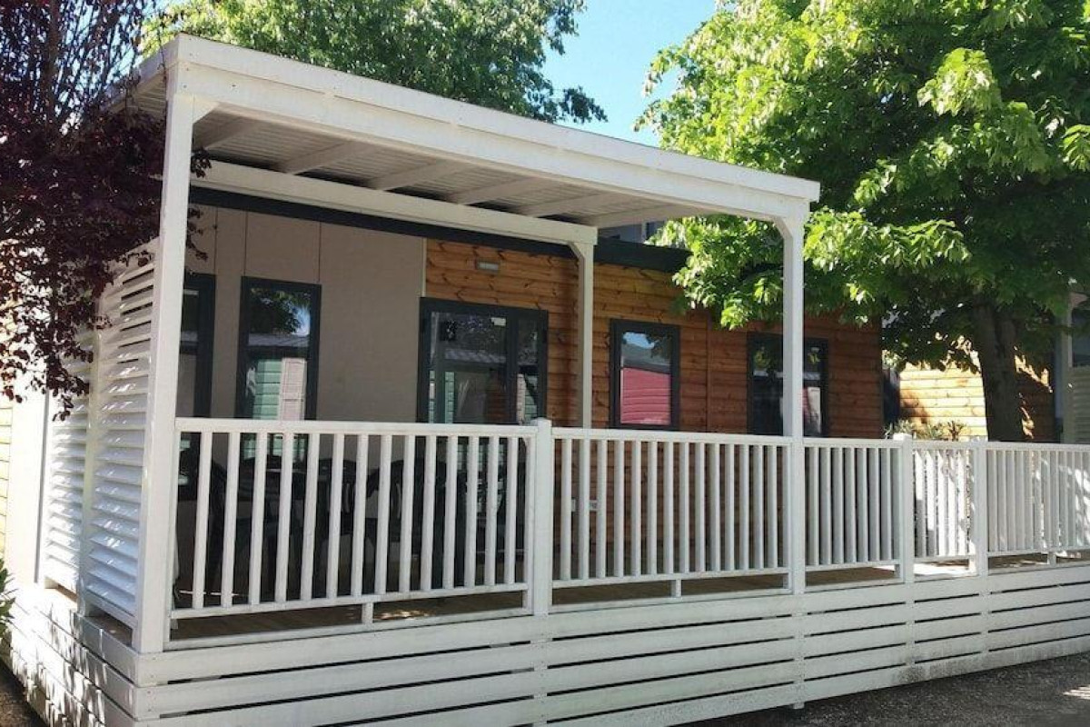 Weekend Glamping Resort
