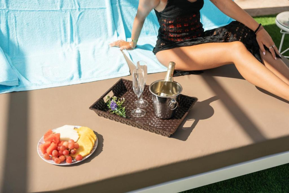 WELIKEHOTEL FENIX
