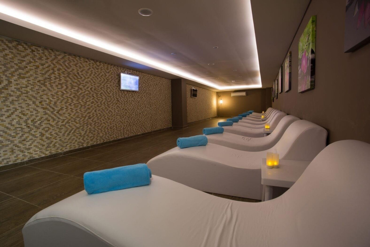 Water Side Resort and Spa