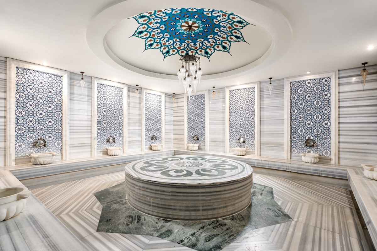 Bellis Deluxe Hotel