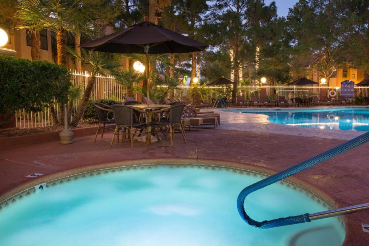 Westgate Flamingo Bay Resort