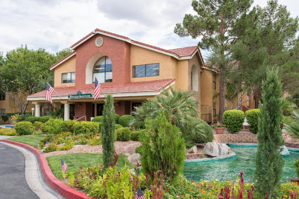 Westgate Flamingo Bay Resort