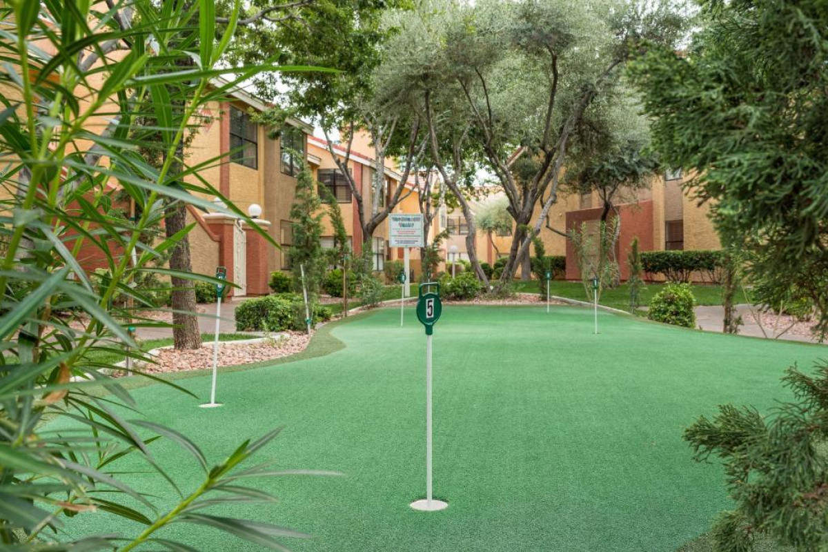 Westgate Flamingo Bay Resort