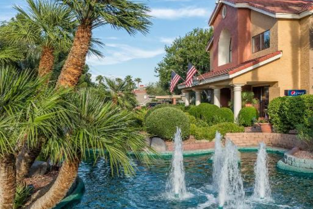 Westgate Flamingo Bay Resort