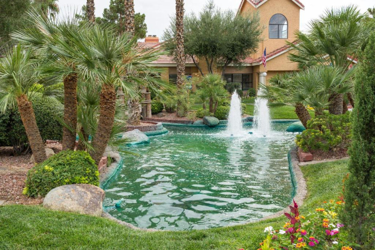 Westgate Flamingo Bay Resort