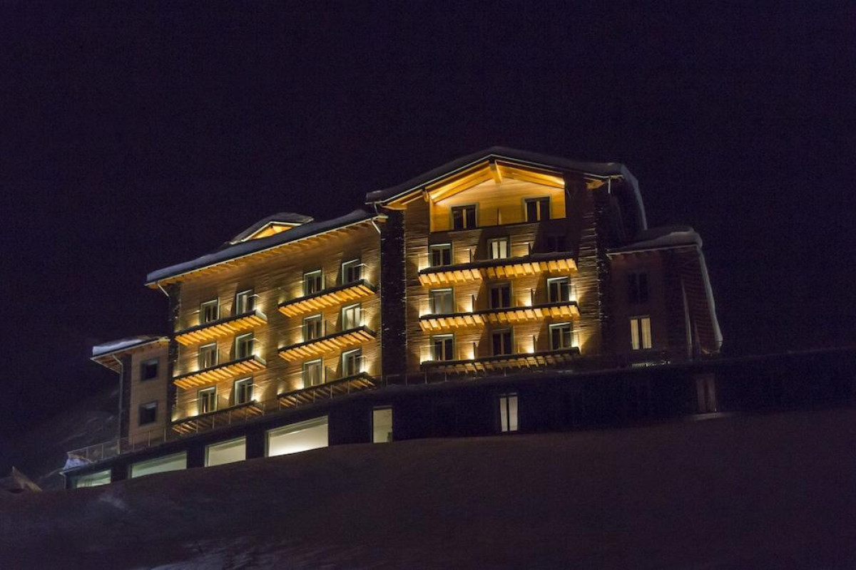 White Angel Hotel