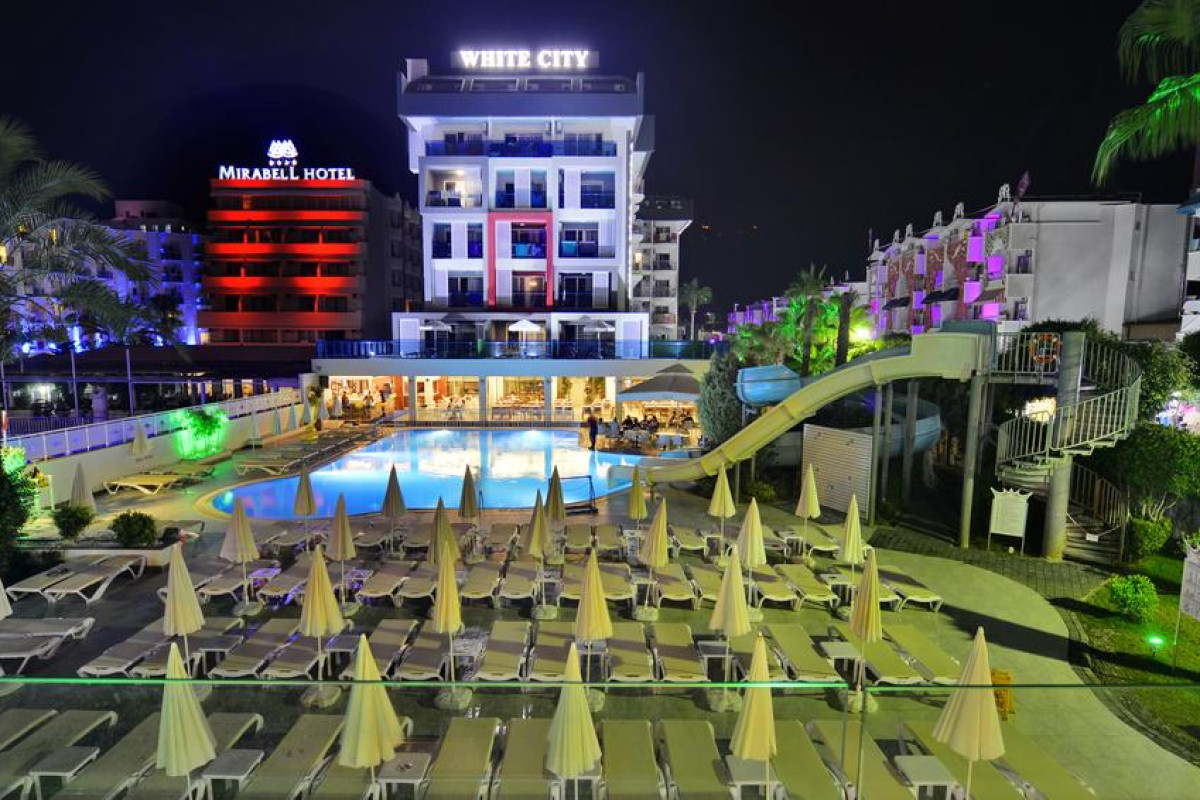 WHITE CITY BEACH HOTEL