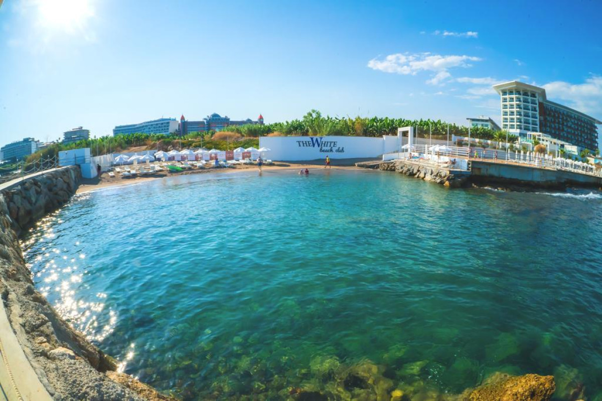 WHITE CITY RESORT HOTEL
