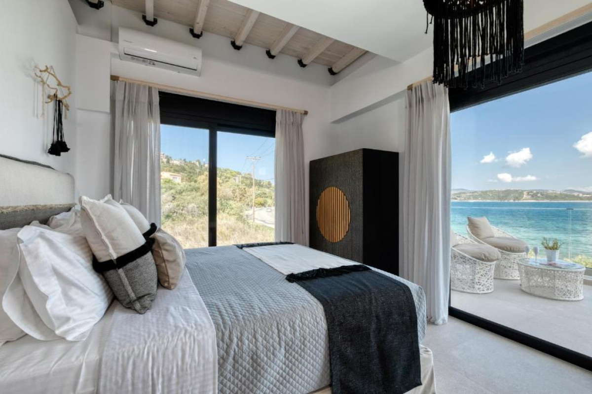 White Rock Villas Lefkada