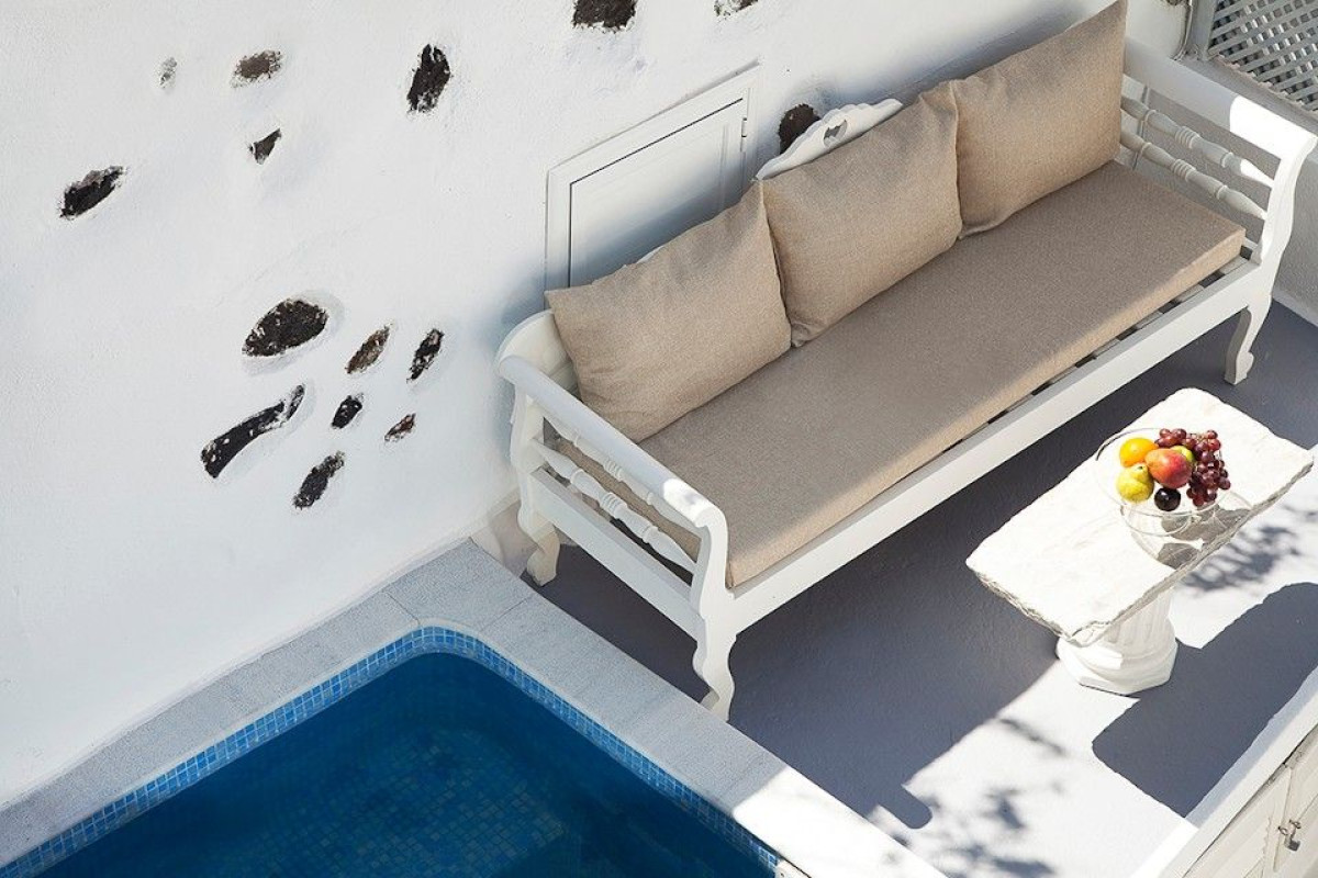 Whitedeck Santorini