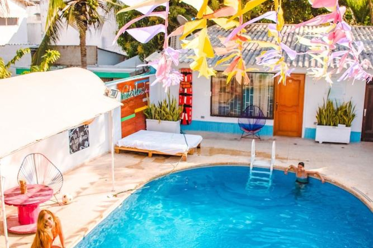 Wonderland Party Hostel