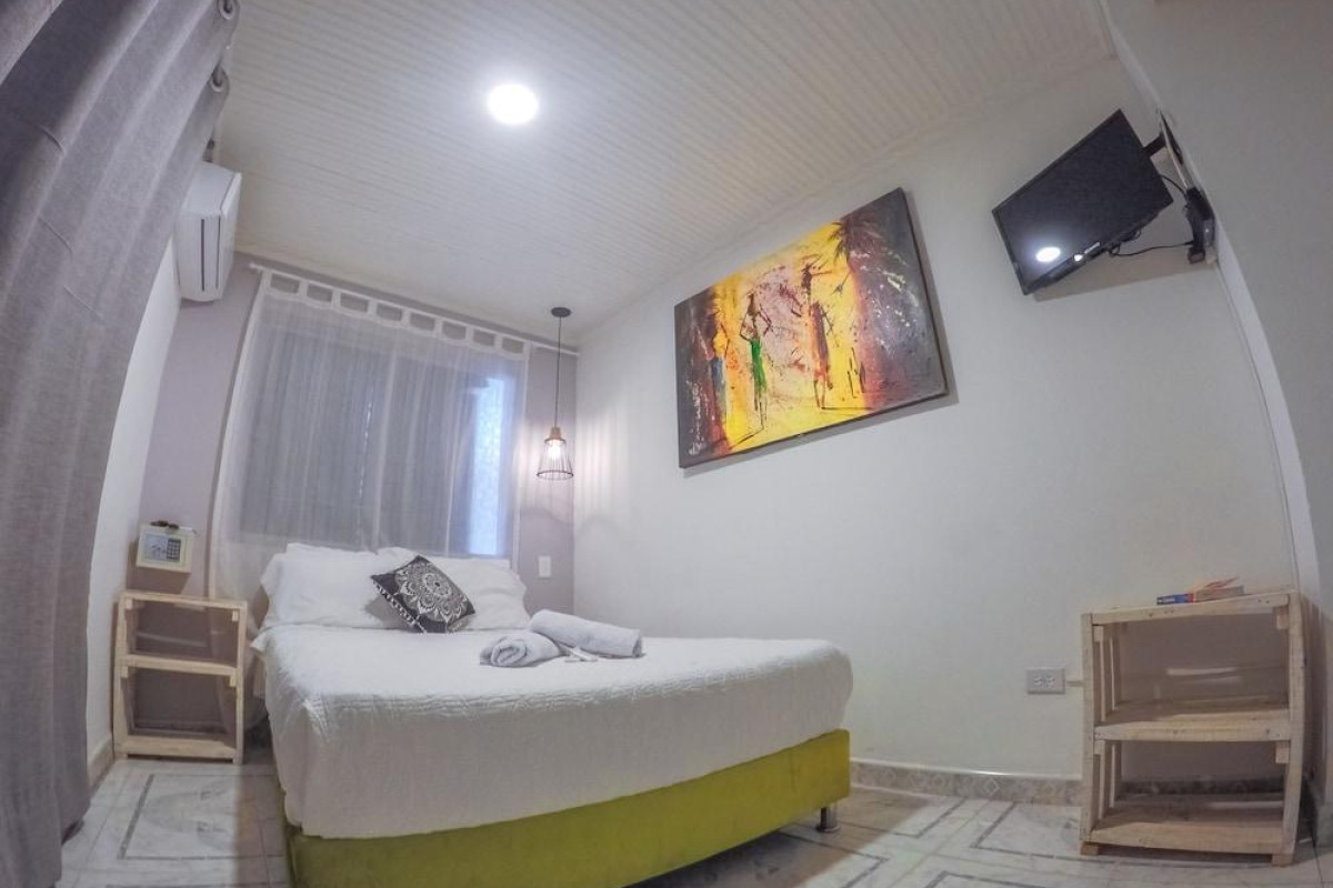 Wonderland Party Hostel