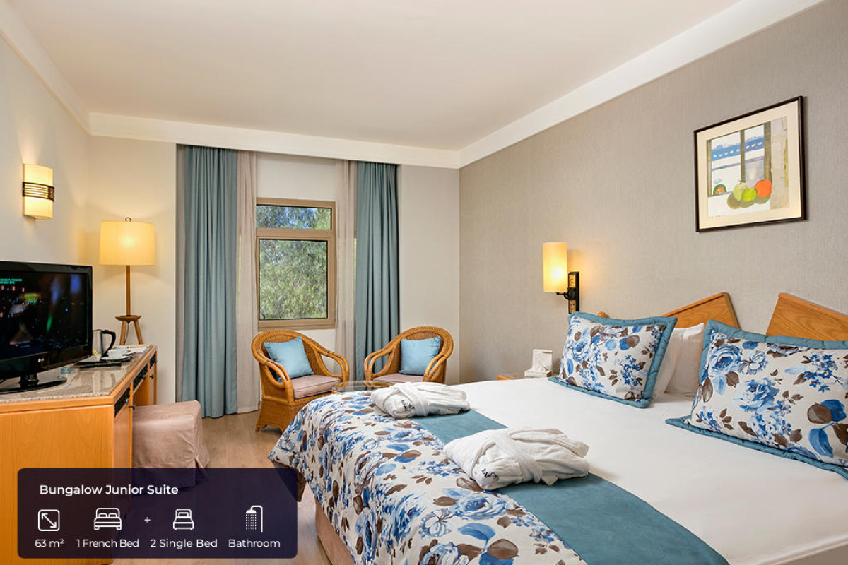 XANADU RESORT HOTEL