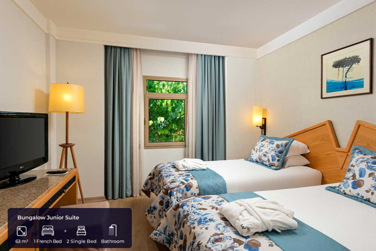 XANADU RESORT HOTEL