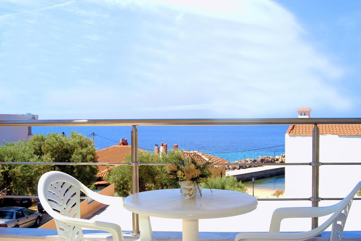 Xenios Loutra Village Beach Hotel