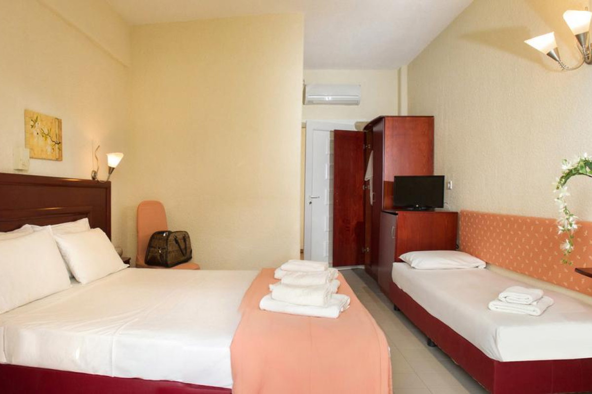 Xenios Loutra Village Beach Hotel