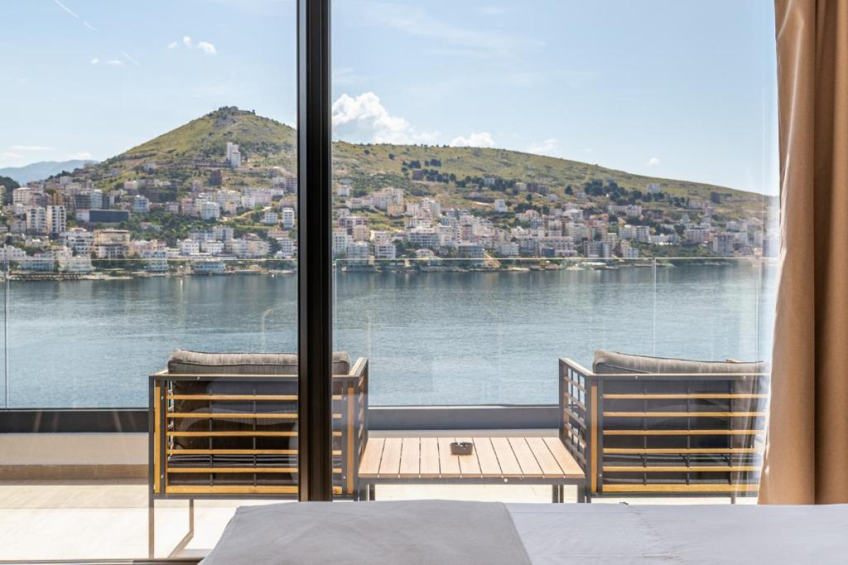 Hotel Yacht Premium