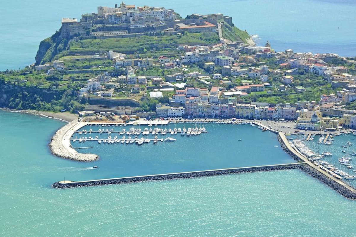 Yacht Suite Procida
