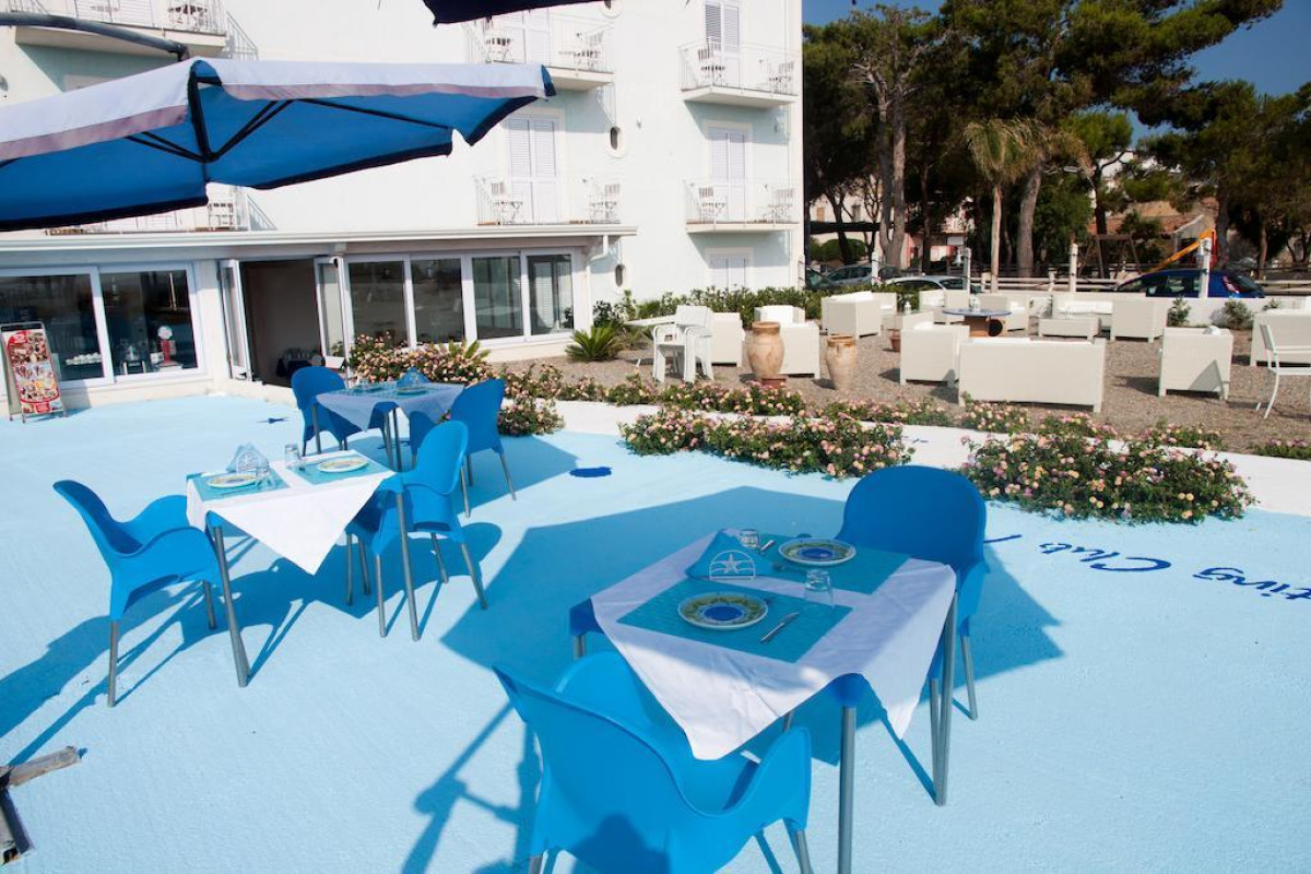 Yachting Club Mare