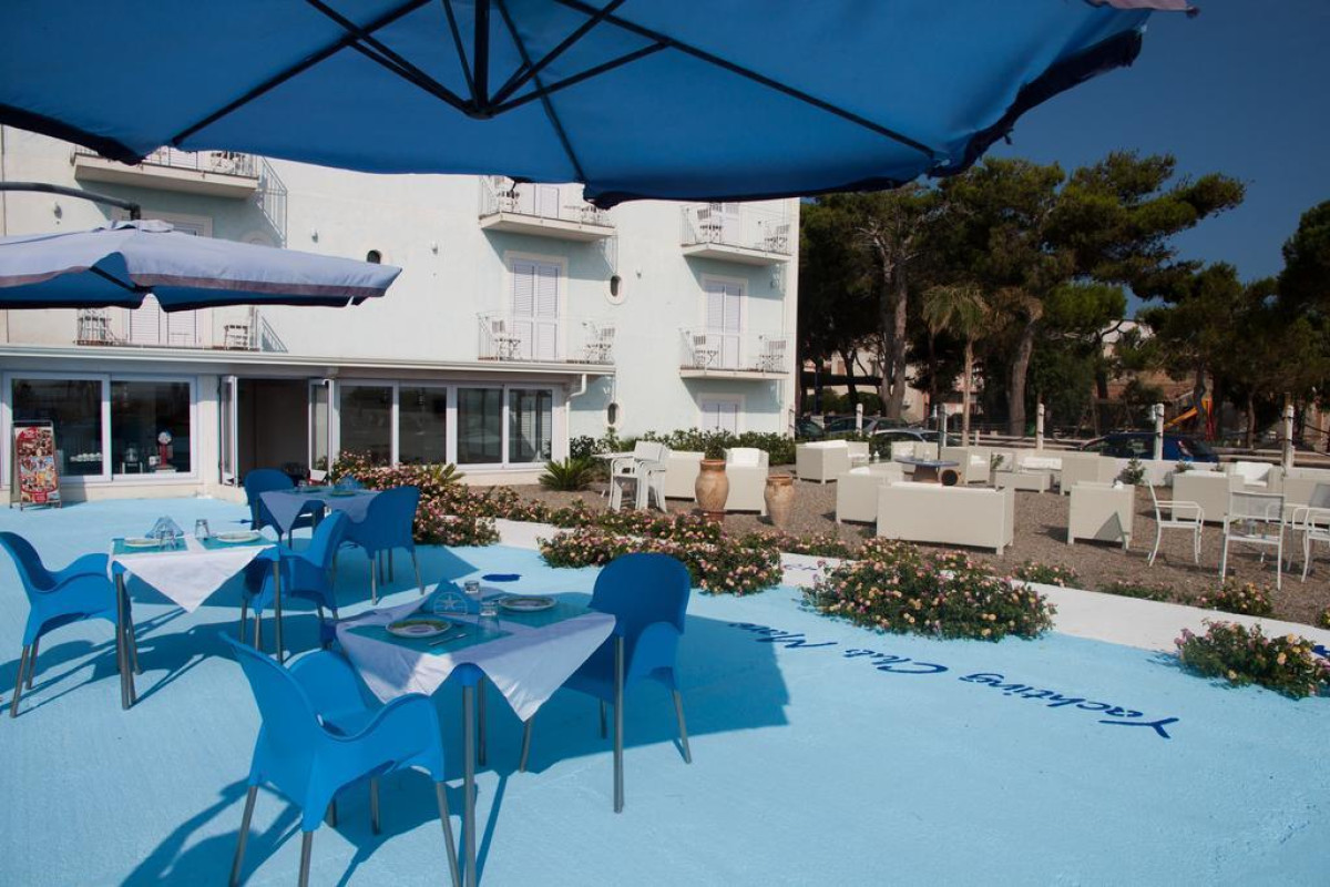 Yachting Club Mare