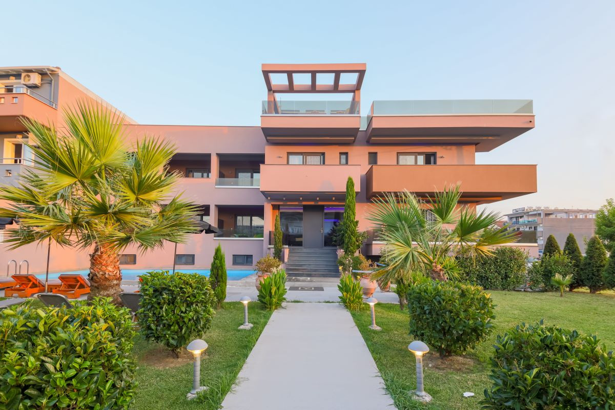 Yakinthos Hotel