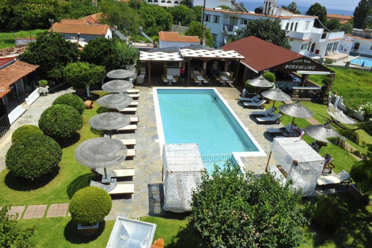 Hotel Yalis Studios