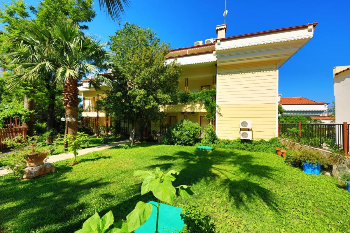 Yel Holiday Resort