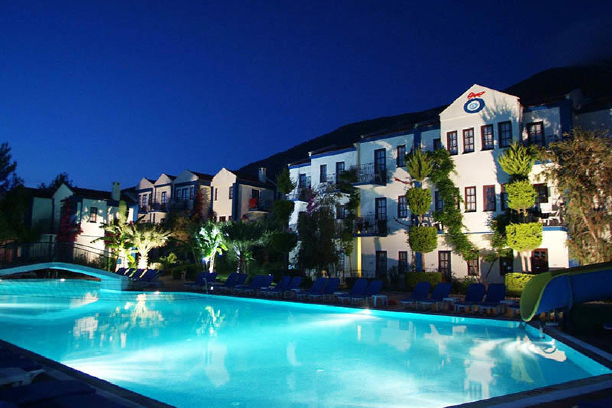 YEL HOLIDAY RESORT
