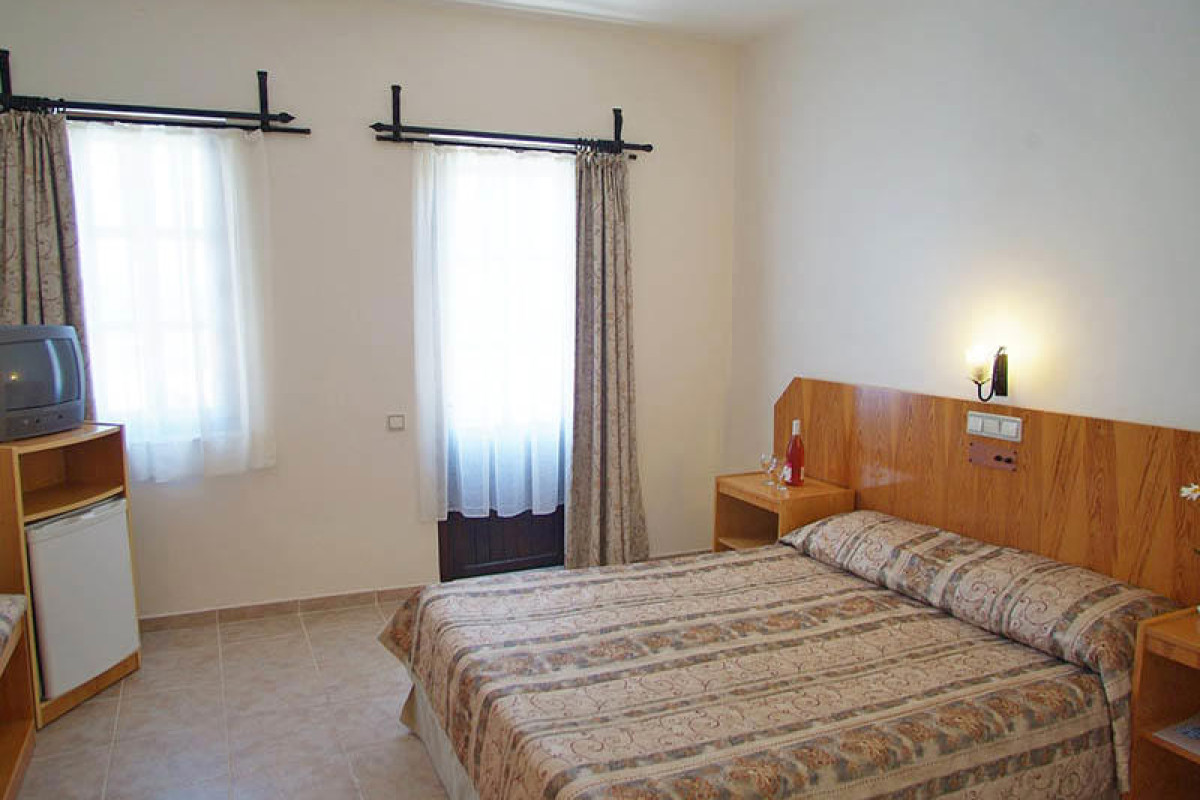 YEL HOLIDAY RESORT