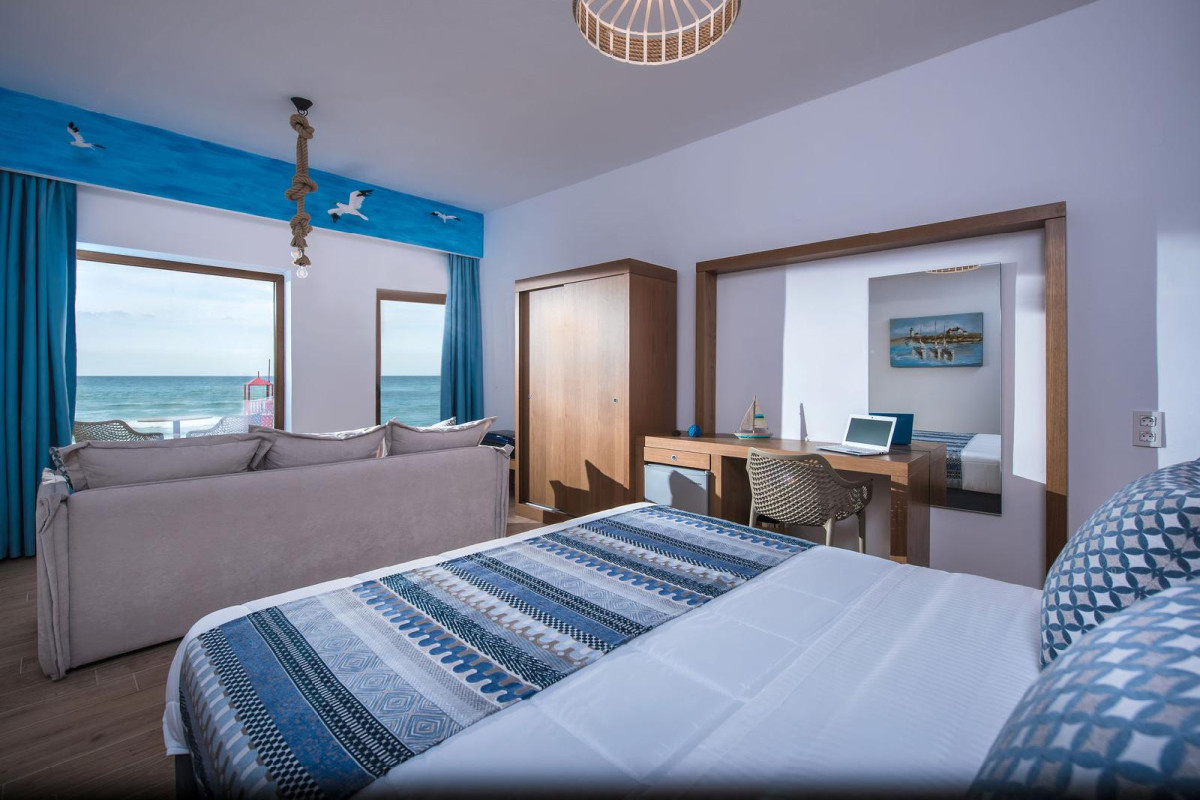 Yianna Caravel Suites By Checkin Adults Only