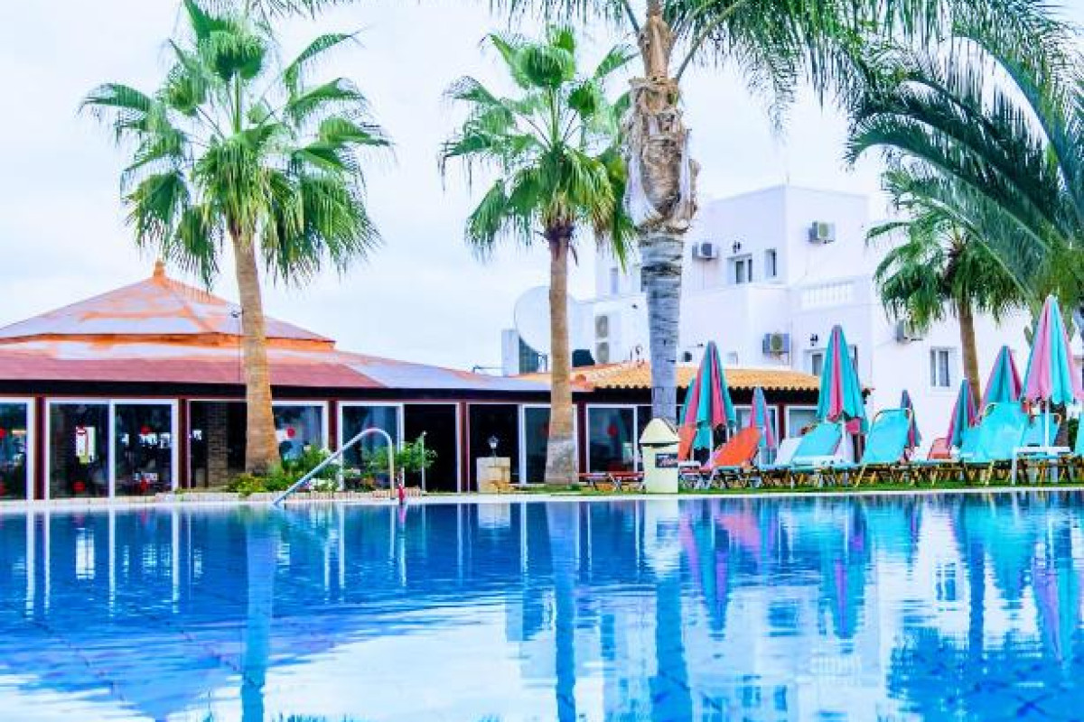 Hotel Yiannis Manos