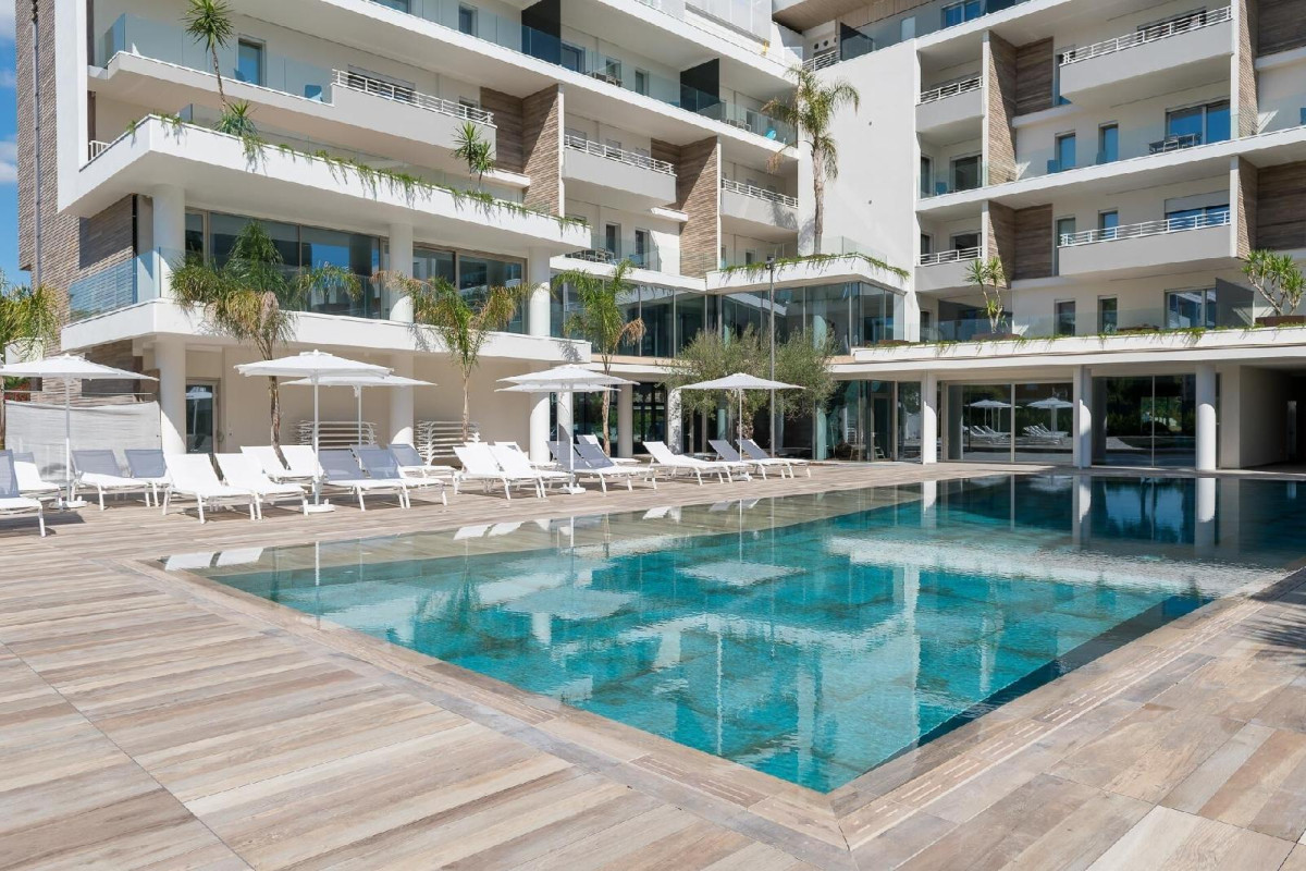 Youmami Lifestyle Suite Hotel