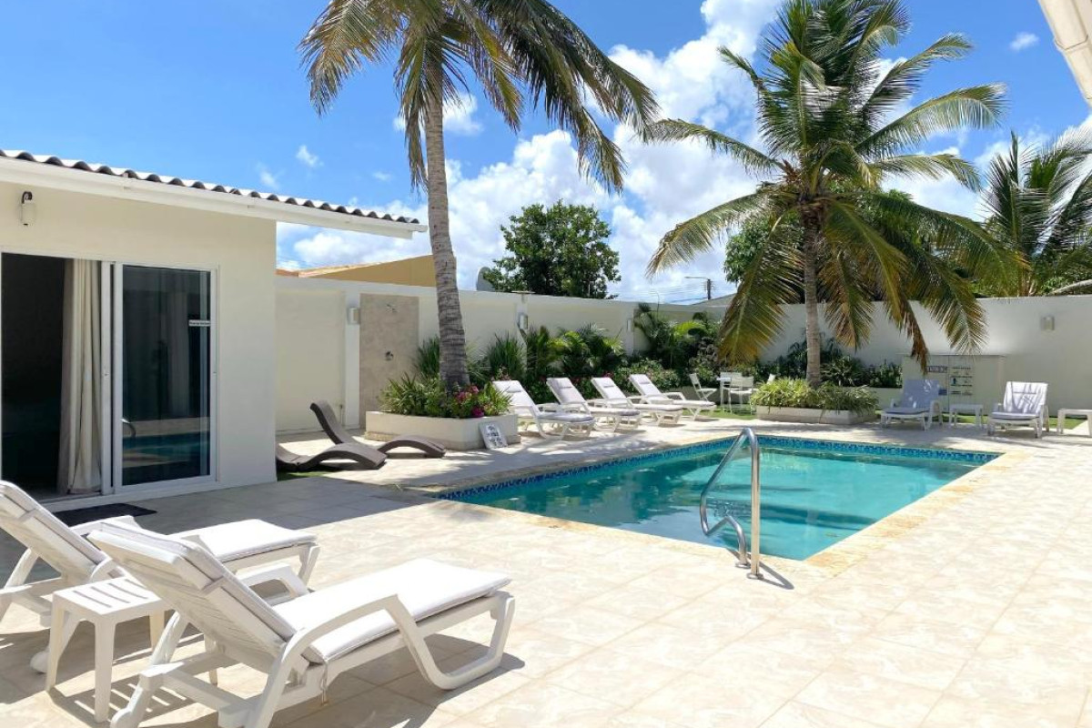 Yoyita Suites Aruba