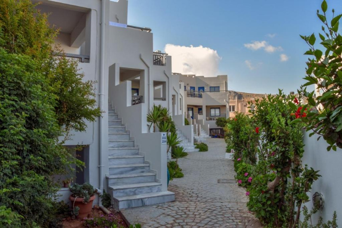Yria Beach Hotel
