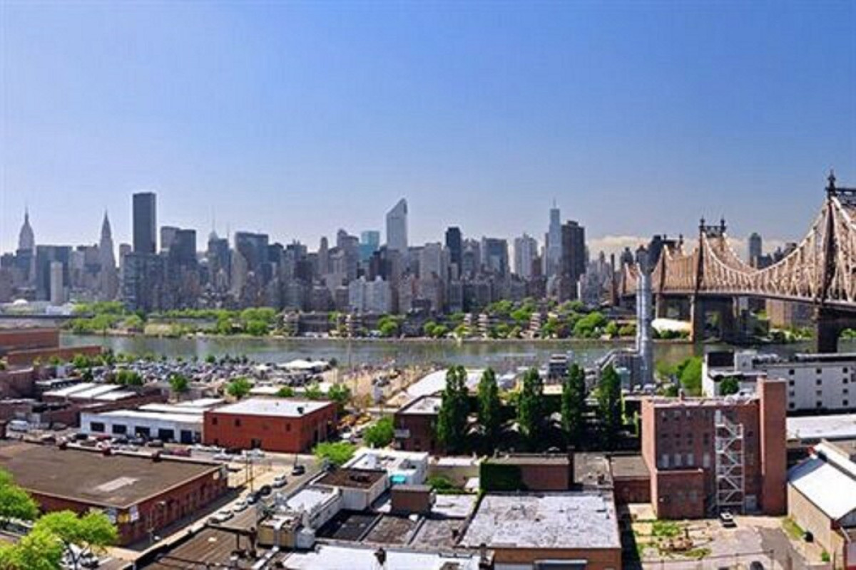 Z NEW YORK