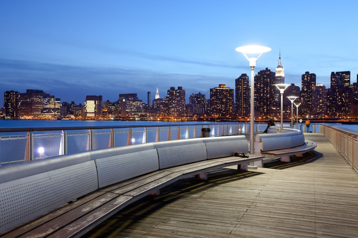 Z NEW YORK