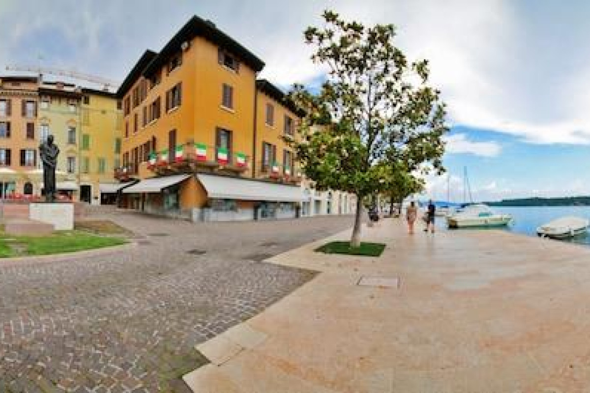 Zanardelli Luxury Apartment
