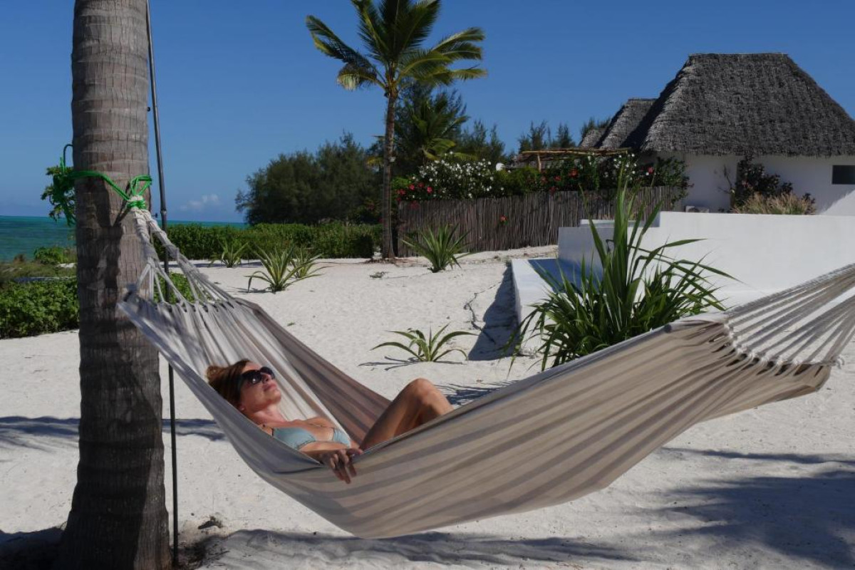 Zanbluu Beach