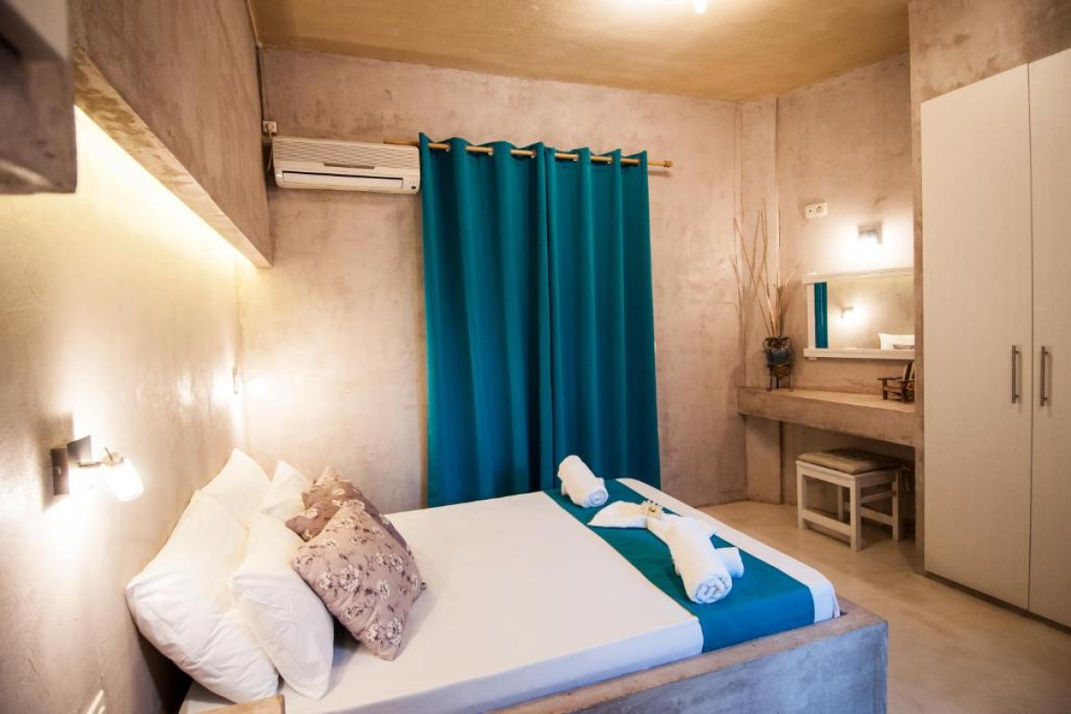 ZANTE NEST STUDIOS AND APARTMENTS