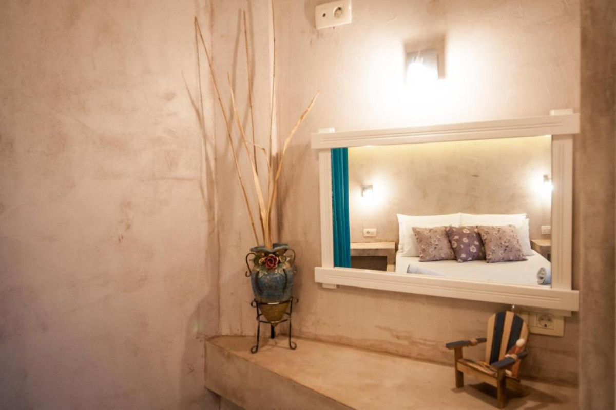 ZANTE NEST STUDIOS AND APARTMENTS