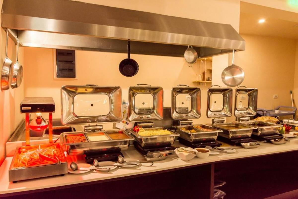 Zante Plaza Hotel & Apartments