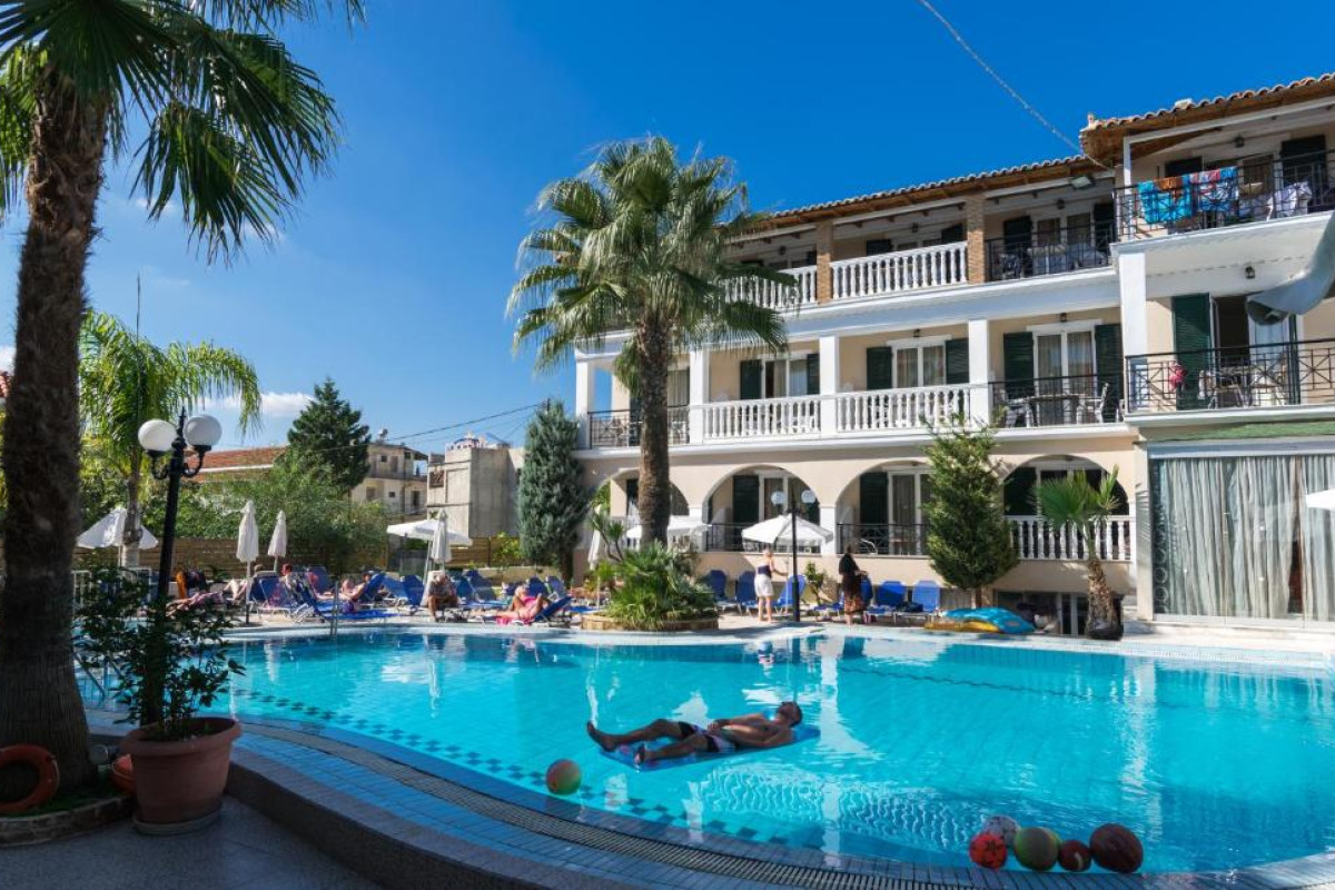 Zante Plaza Hotel & Apartments
